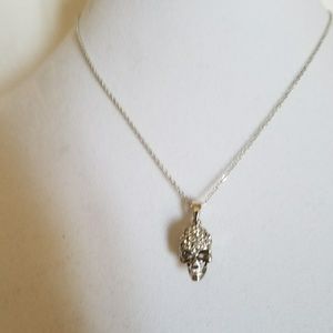 Brand new nacklase,18" long,